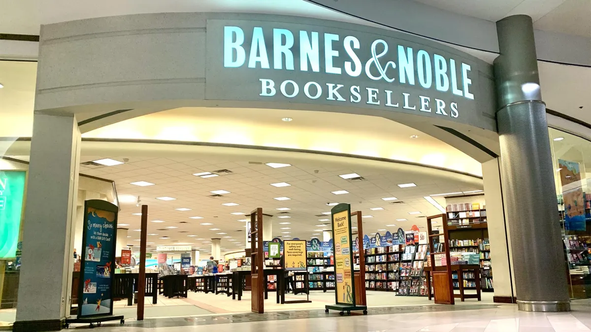 Barnes & Noble