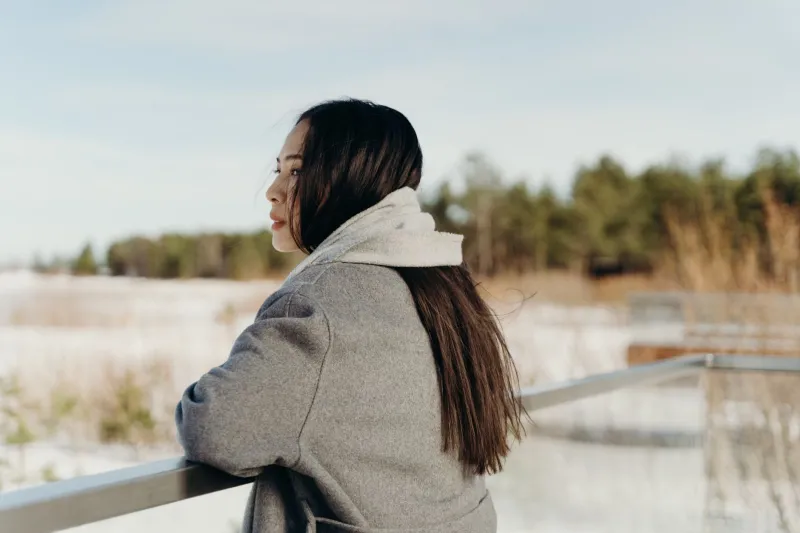 Turns Out Grandma Wasn't Totally Wrong About Wet Hair and Cold Weather — The Science Just Finally Caught Up